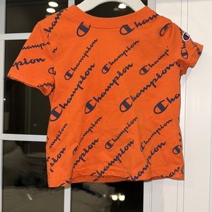 CHAMPION SHORT SLEEVE T-SHIRT ORANGE - GREAT CONDITION